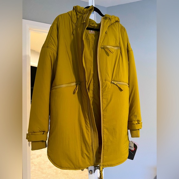 Free People Puffer - Picture 4 of 8